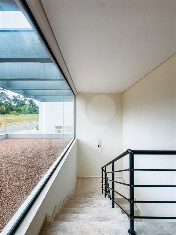 Casa à venda com 4 suítes no condomínio Villa dos Pinheiros, Indaiatuba - SP