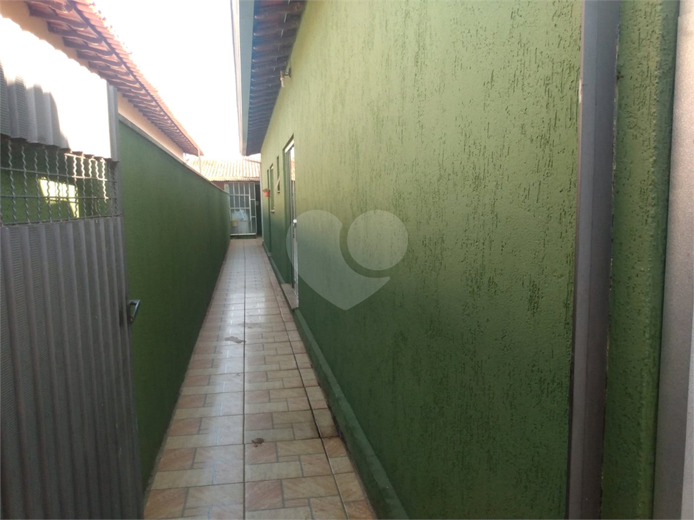 Casa à venda com 2 quartos em Vila Aurora, Itapetininga, SP