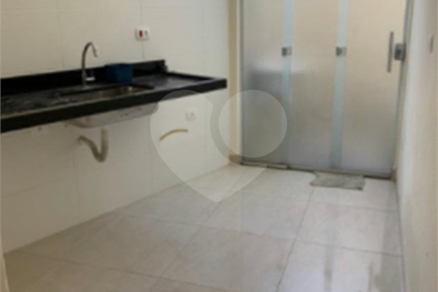 Sobrado à venda com 3 quartos, sendo 1 suíte,  em Horto, São Paulo, SP