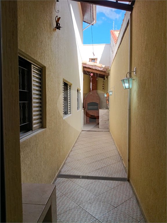 Casa à venda com 4 quartos, sendo 2 suítes,  em Vila Rei, Mogi das Cruzes, SP