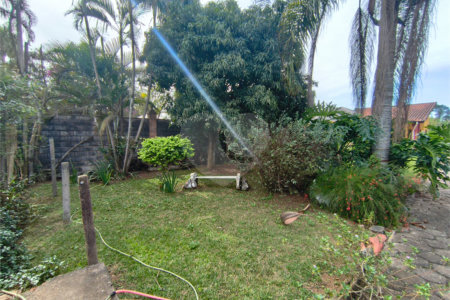 Chácara à venda com 4 quartos, sendo 1 suíte,  em Vale San Fernando, Itapetininga, SP