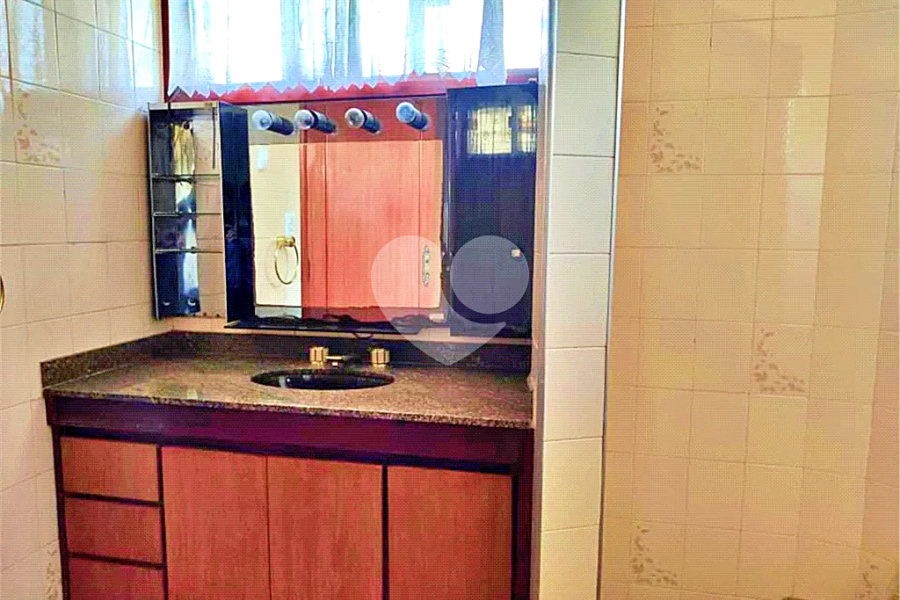Sobrado à venda ou para alugar com 4 quartos, sendo 1 suíte, em Jardim França, São Paulo, SP