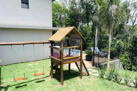 Casa à venda ou para alugar com 3 suítes em Caixa D´água, Vinhedo, SP