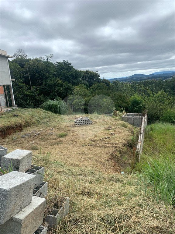 Terreno à venda em Cachoeirinha, Bom Jesus dos Perdões, SP