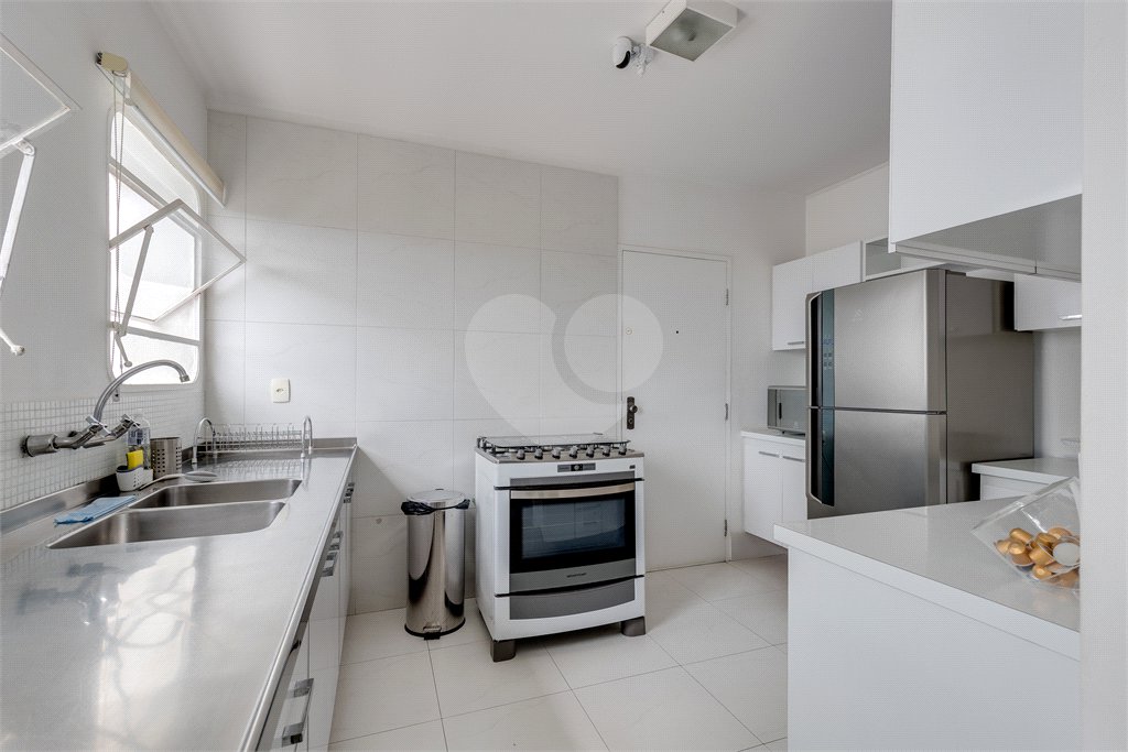 Apartamento à venda com 3 quartos, sendo 1 suíte,  em Granja Julieta, São Paulo, SP