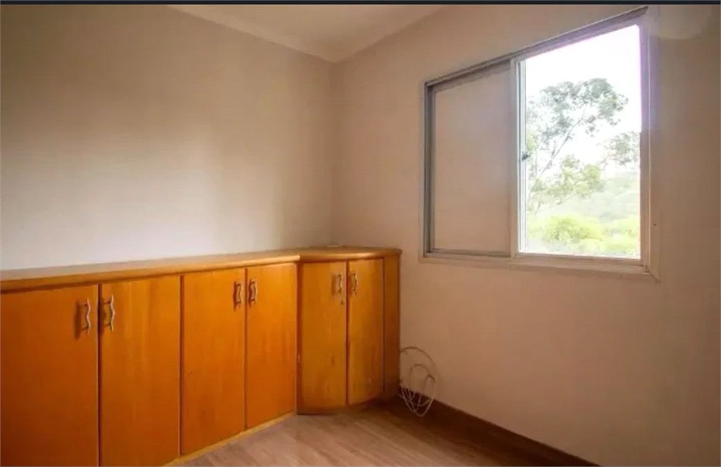 Apartamento à venda com 3 quartos, sendo 1 suíte,  em Jardim Ampliação, São Paulo, SP