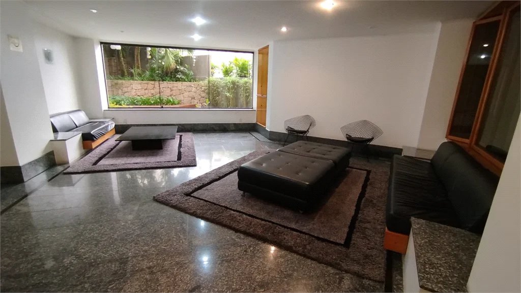 Duplex para alugar com 3 suítes em Real Parque, São Paulo, SP