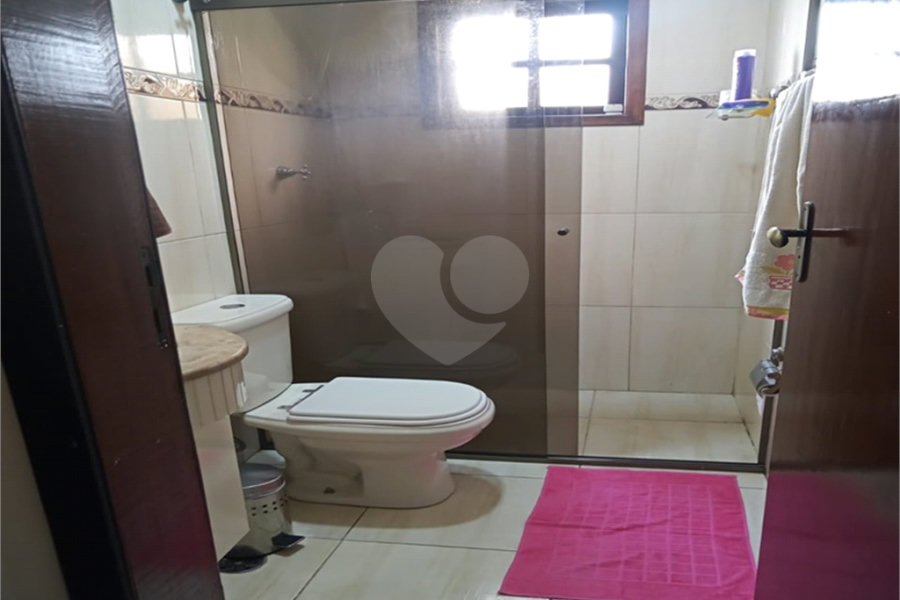 Sobrado à venda com 3 quartos, sendo 1 suíte, em Parque Continental II, Guarulhos, SP