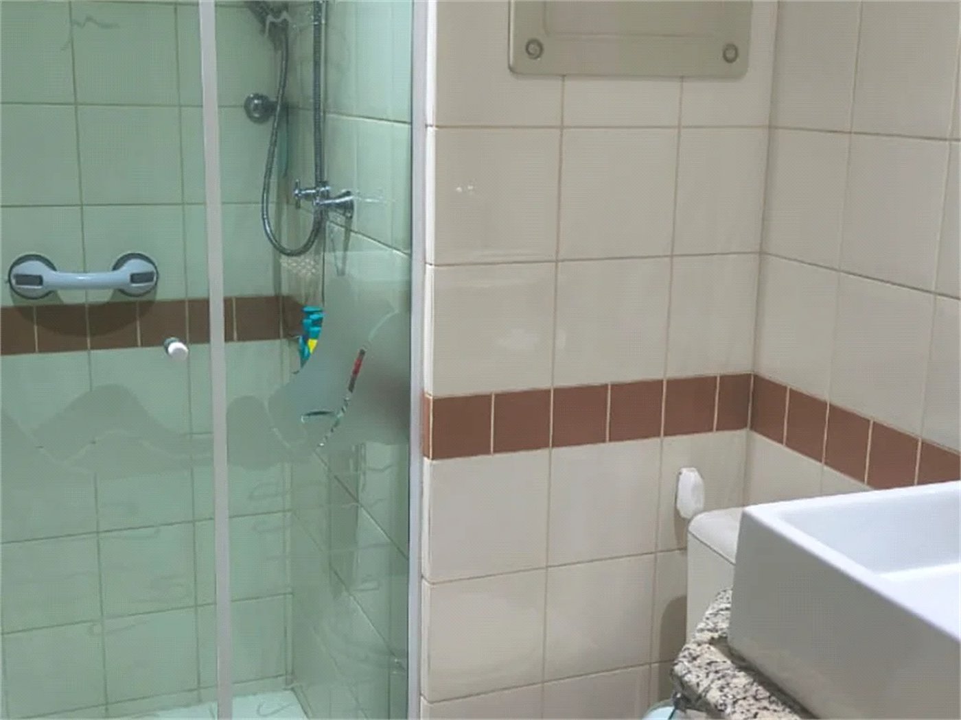 Apartamento à venda com 3 quartos, sendo 1 suíte, em Jardim Íris, São Paulo, SP