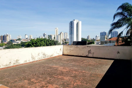 Casa à venda com 3 quartos, sendo 1 suíte, em Jardim Japão, São Paulo, SP