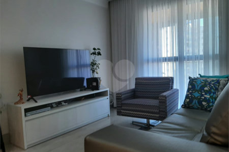 Apartamento à venda com 3 quartos, sendo 2 suítes, em Tucuruvi, São Paulo, SP
