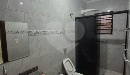 Sobrado à venda com 3 quartos, sendo 1 suíte,  em Vila Bonilha, São Paulo, SP