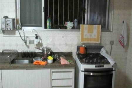 Sobrado à venda com 4 quartos em Granja Julieta, São Paulo, SP