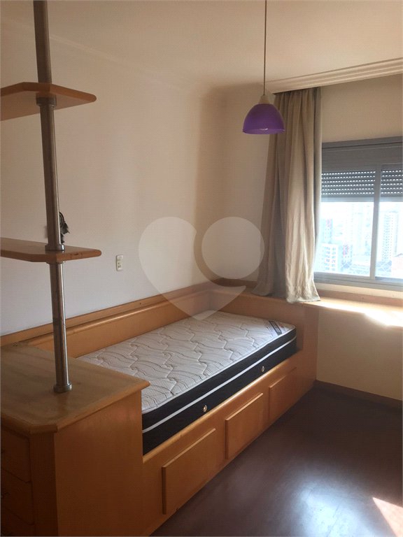 Apartamento à venda com 3 quartos, sendo 1 suíte, em Vila Paulicéia, São Paulo, SP