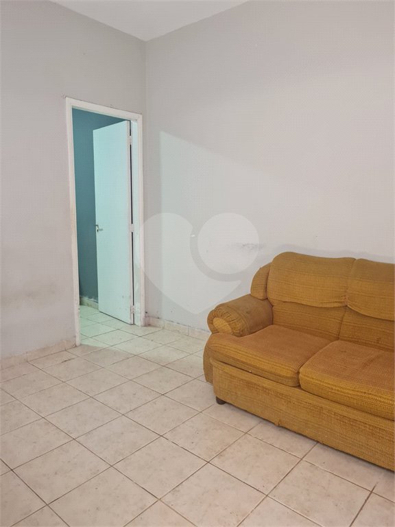 Casa à venda – 2 Quartos, 1 Vaga – 51,20 m² de área útil