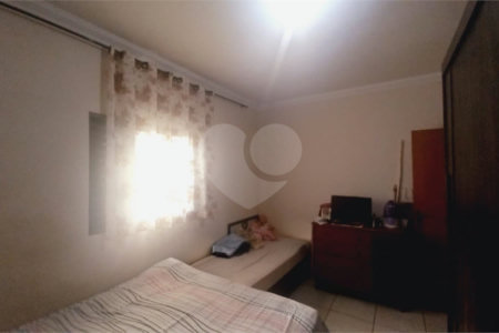 Casa à venda com 2 quartos, em Parque Dos Timburis, São Carlos, SP