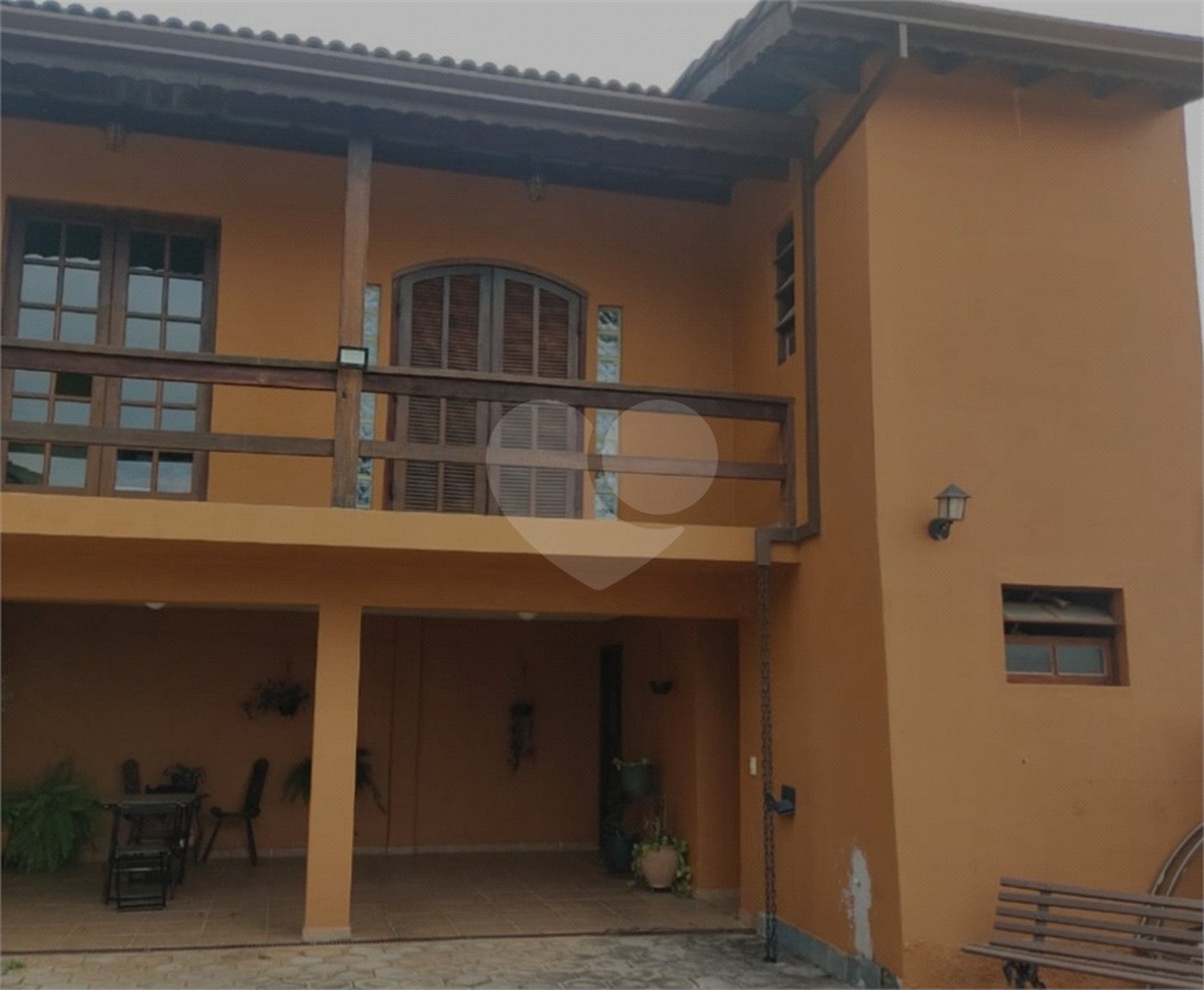 Sobrado à venda com 3 quartos, sendo 1 suíte, em Esplanada do Carmo, Jarinu, SP
