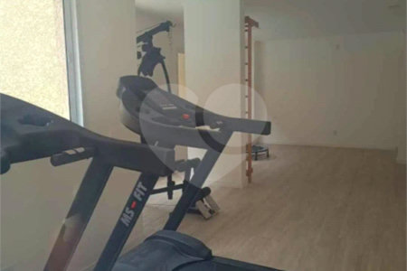 Apartamento à venda com 2 quartos em Jardim Itacolomi, São Paulo, SP