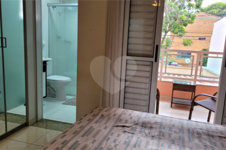 Sobrado à venda com 3 quartos, sendo 1 suíte, em Vila Romana, São Paulo, SP