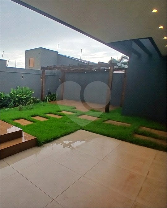 Casa à venda com 3 quartos, sendo 1 suíte, em Parque Alvorada, Dourados, MS