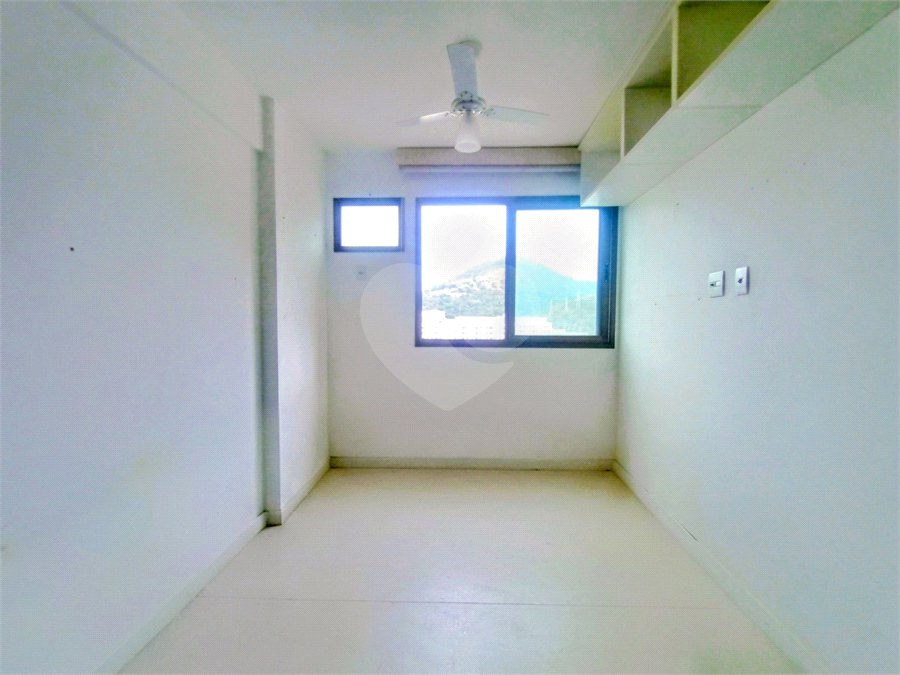 Apartamento para alugar com 3 quartos, sendo 1 suíte, em Rio Comprido, Rio de Janeiro, RJ