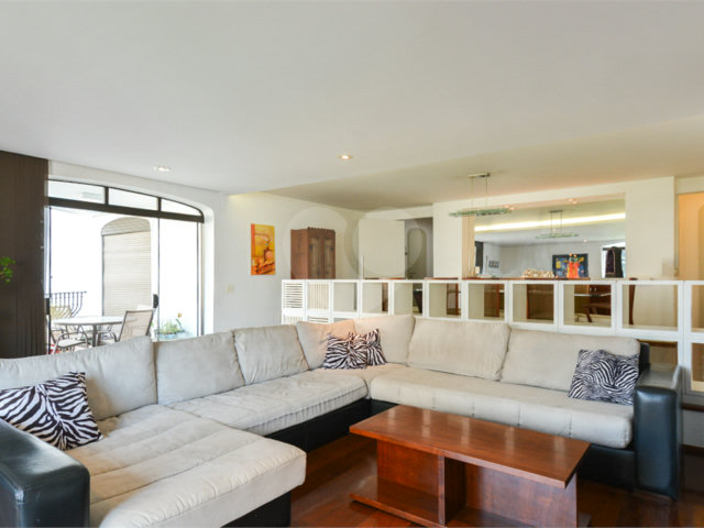 Apartamento à venda com 4 quartos, sendo 3 suítes,  em Jardim Paulista, São Paulo, SP