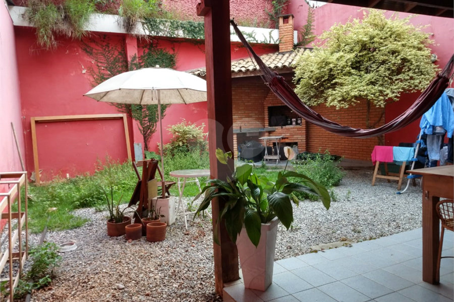 Sobrado à venda com 5 quartos, sendo 3 suítes,  em Jardim França, São Paulo, SP