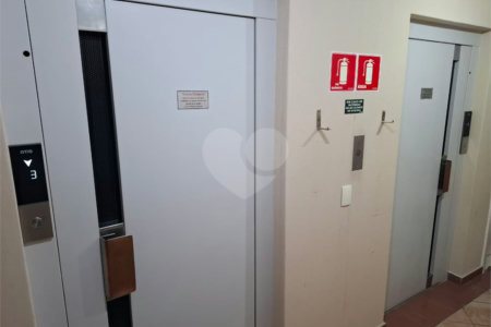 Apartamento à venda com 3 quartos, sendo 1 suíte, em Vila Mariana, São Paulo, SP