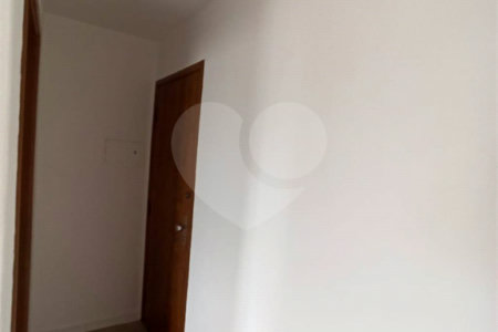 Casa à venda com 3 quartos, sendo 1 suíte,  em Vila Olímpia, São Paulo, SP