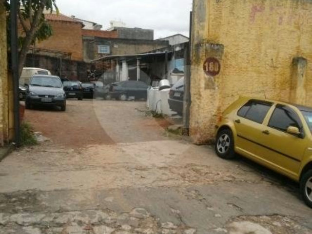 Prédio à venda em Parada Inglesa, São Paulo, SP
