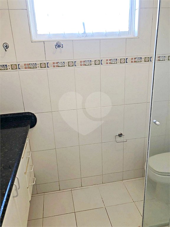 Casa à venda com 4 quartos, sendo 2 suítes, no condomínio Estância Marambaia, Vinhedo - SP