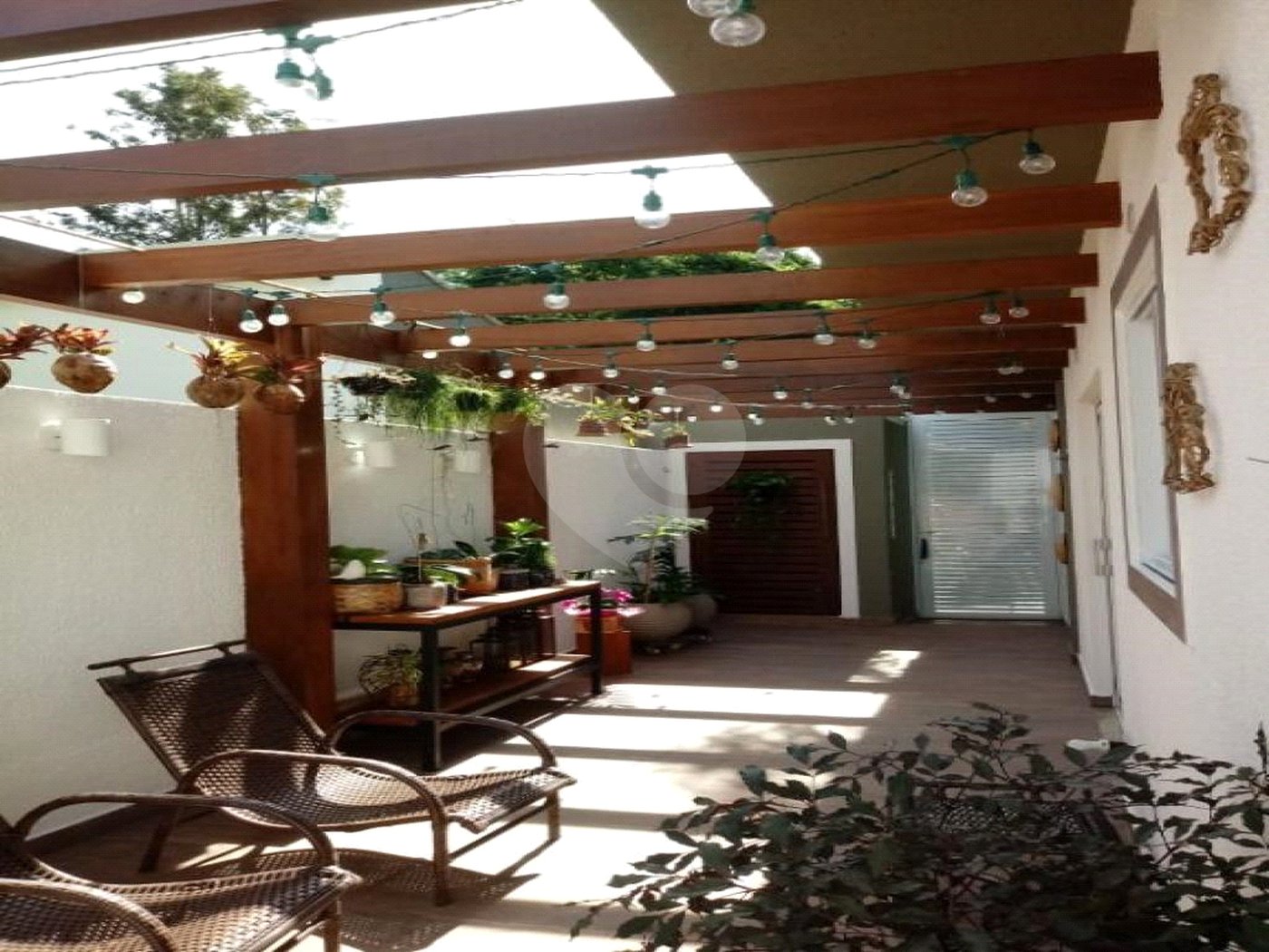Casa à venda com 3 quartos, sendo 1 suíte, no condomínio Bosque de Grevilea, Vinhedo - SP