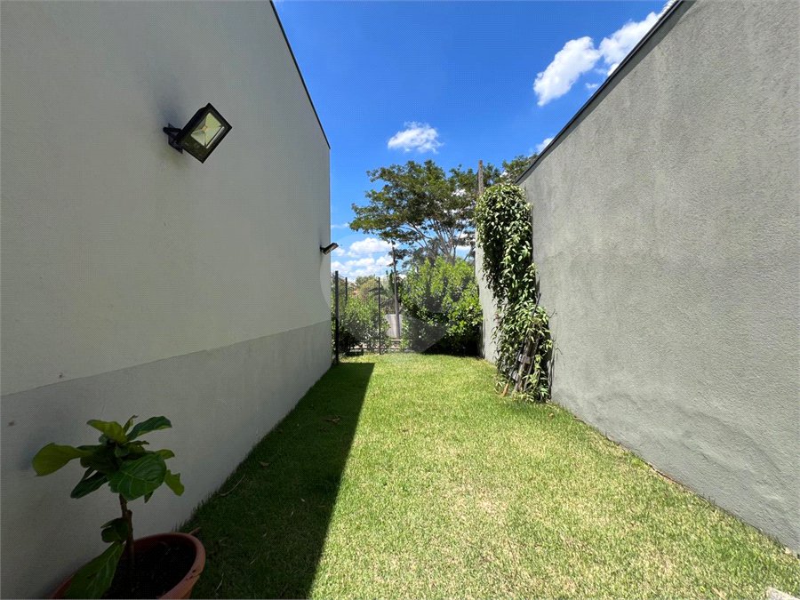 Casa à venda com 3 suítes no condomínio Vinhas da Vista Alegre - Lado Sede, Vinhedo - SP