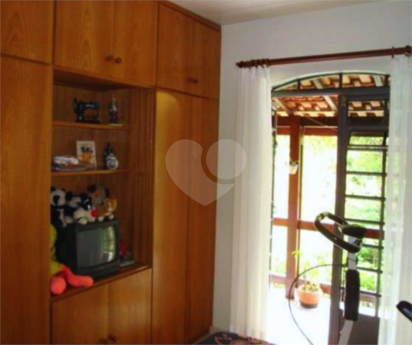 Casa à venda com 3 quartos, sendo 1 suíte, em Roseira, Mairiporã, SP