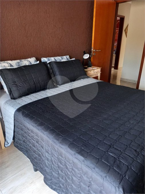 Casa à venda com 3 quartos, sendo 1 suíte, em Bosque, Vinhedo, SP