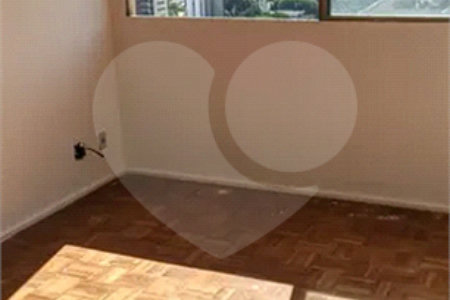 Apartamento à venda com 4 quartos, sendo 1 suíte, em Vila Olímpia, São Paulo, SP