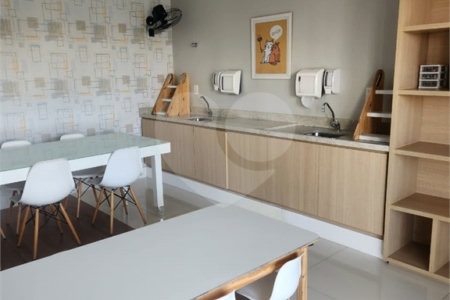 Apartamento à venda com 2 quartos, sendo 1 suíte, em Barra Funda, São Paulo, SP