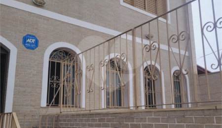 Sobrado à venda ou para alugar com 4 quartos, sendo 1 suíte,  em Vila Gustavo, São Paulo, SP
