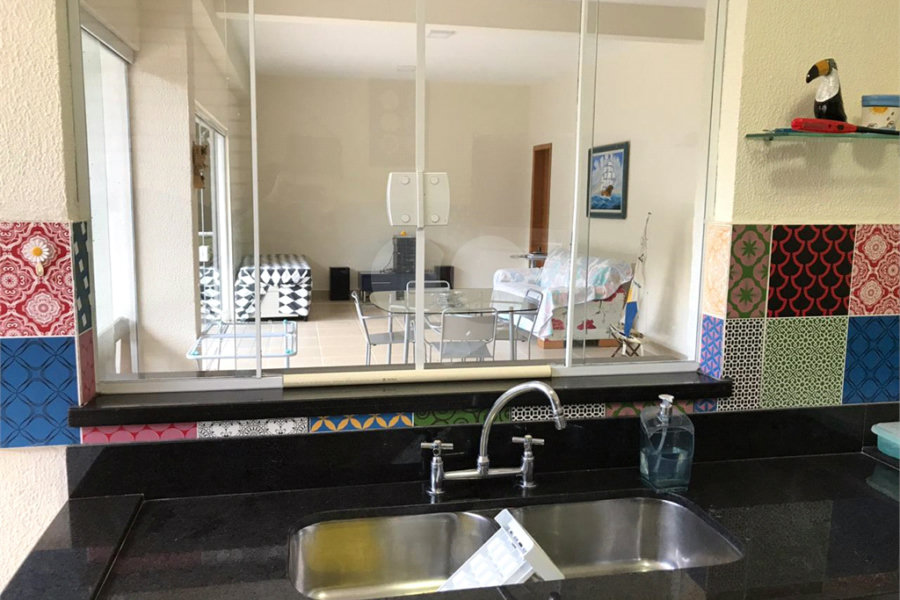 Casa à venda com 3 suítes no condomínio Alpes da Cantareira, Mairiporã - SP