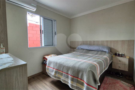 Casa à venda com 2 quartos no condomínio Residencial Estoril, Sorocaba - SP