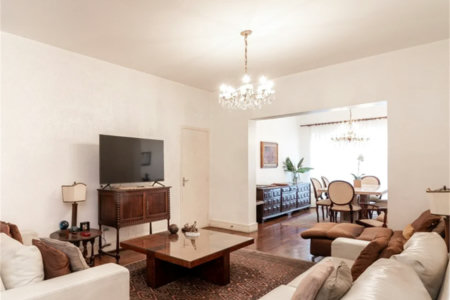 Casa à venda com 3 quartos, sendo 1 suíte, em Pinheiros, São Paulo, SP