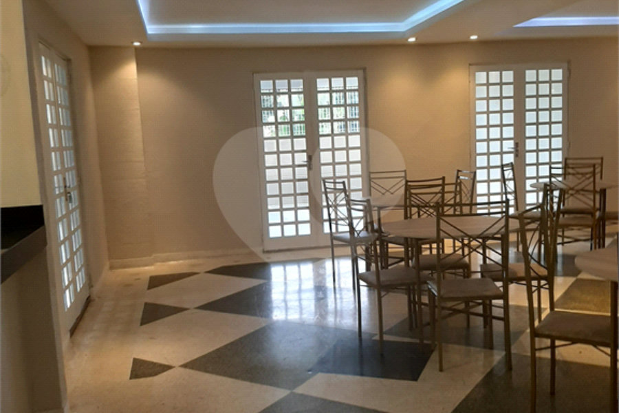 Casa à venda com 3 quartos, sendo 1 suíte, no condomínio Barbará II, São Paulo - SP