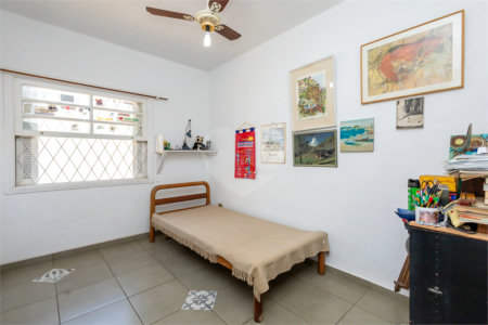Casa à venda com 4 suítes em Jardim Londrina, São Paulo, SP