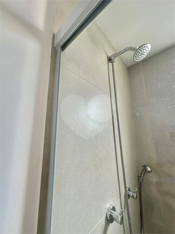 Apartamento à venda com 3 quartos, sendo 1 suíte,  em Vila Andrade, São Paulo, SP