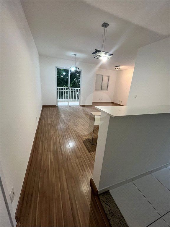 Apartamento à venda com 2 quartos, sendo 1 suíte,  em Parque Reboucas, São Paulo, SP
