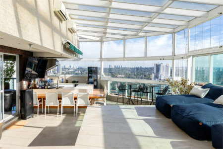 Apartamento à venda com 4 quartos, sendo 3 suítes, em Campo Belo, São Paulo, SP