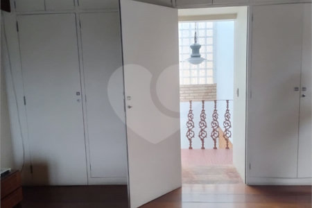 Casa à venda com 4 quartos, sendo 2 suítes,  em Rolinópolis, São Paulo, SP
