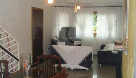 Sobrado à venda com 3 quartos, sendo 1 suíte,  em Tremembé, São Paulo, SP