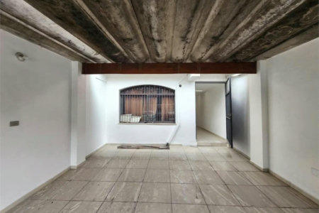 Casa à venda com 3 quartos, sendo 1 suíte,  em Jardim Celeste, São Paulo, SP