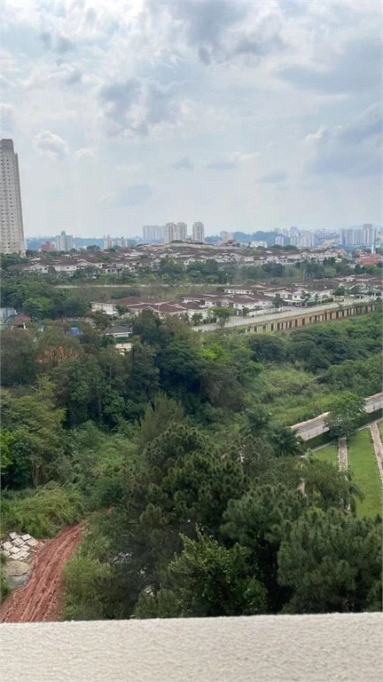 Apartamento à venda com 3 quartos, sendo 1 suíte, em Vila Suzana, São Paulo, SP